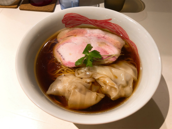 Japanese Ramen Noodle Lab Q@大通り 清湯醤油わんたん麺