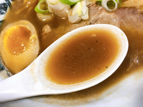 魚介しぼり醤油  スープ