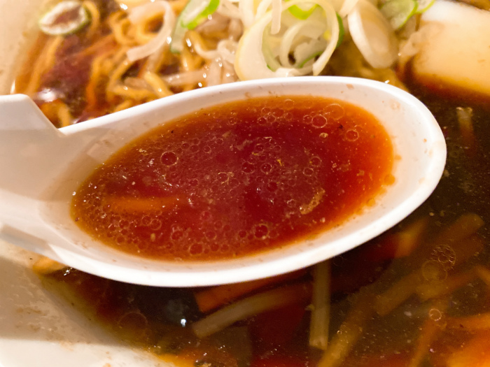 すみれ 札幌すすきの店 正油ラーメン スープ