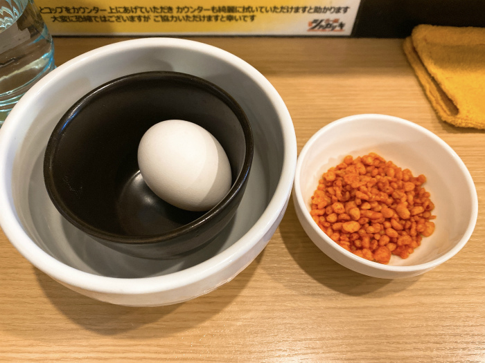 らー麺シャカリキ 生卵