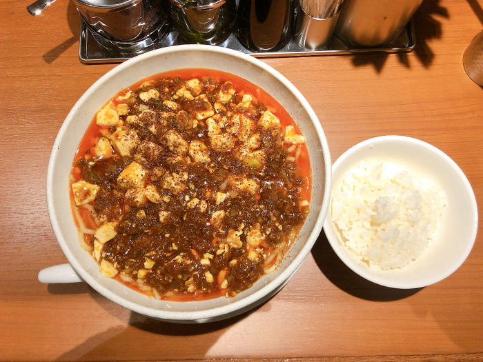 SHIBIRE NOODLES 蝋燭屋 札幌店 麻婆麺